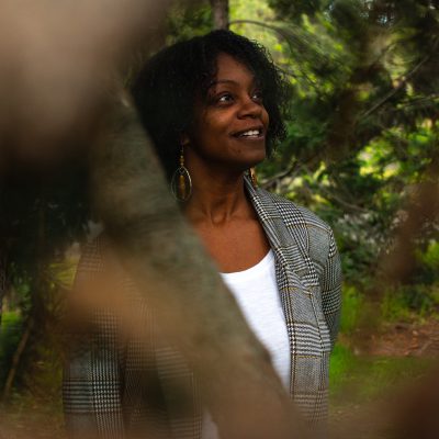 Charina_5.31.22_Headshot-18